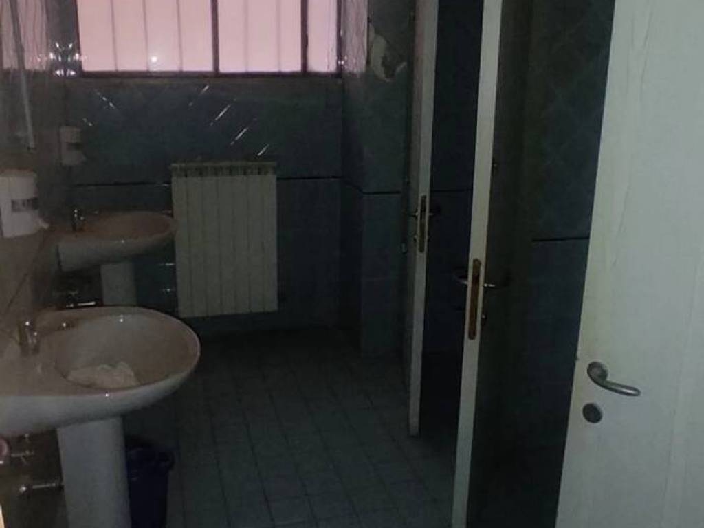 Immobile a Ascoli piceno in Emidio Pacifici Mazzoni S.N.C. - Foto 5