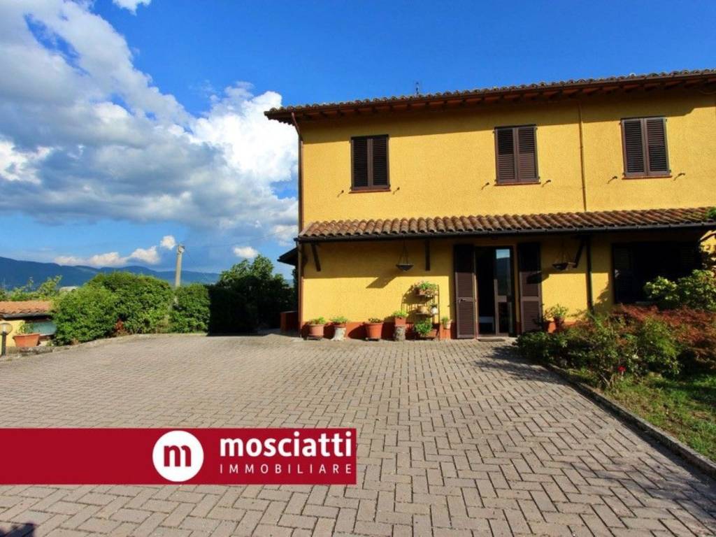 Rustico / casale a Esanatoglia in Località Coste Falcotto - Foto 4