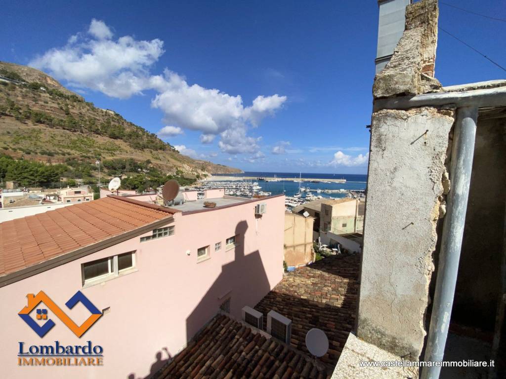 Appartamento a Castellammare del golfo in Via Giacomo Medici - Foto 3