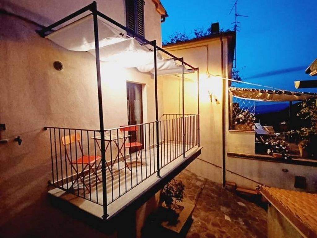 Casa indipendente a Arcidosso in Via Centrale - Foto 4