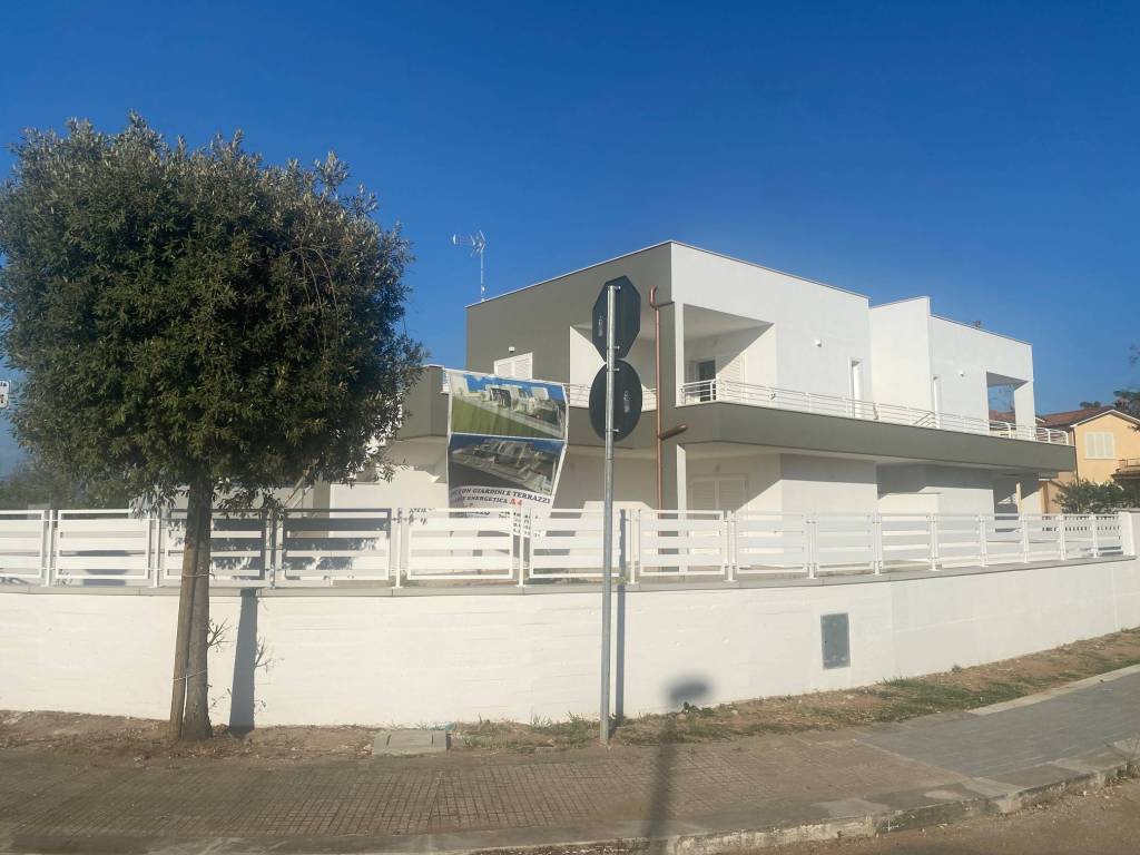 Appartamento a Sabaudia in Via Punta Sabaudia 4, 53 - Foto 2