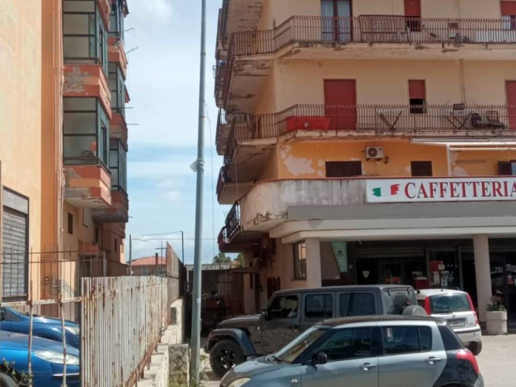 Appartamento a Castel volturno in Via Veneto, 4 - Foto 3