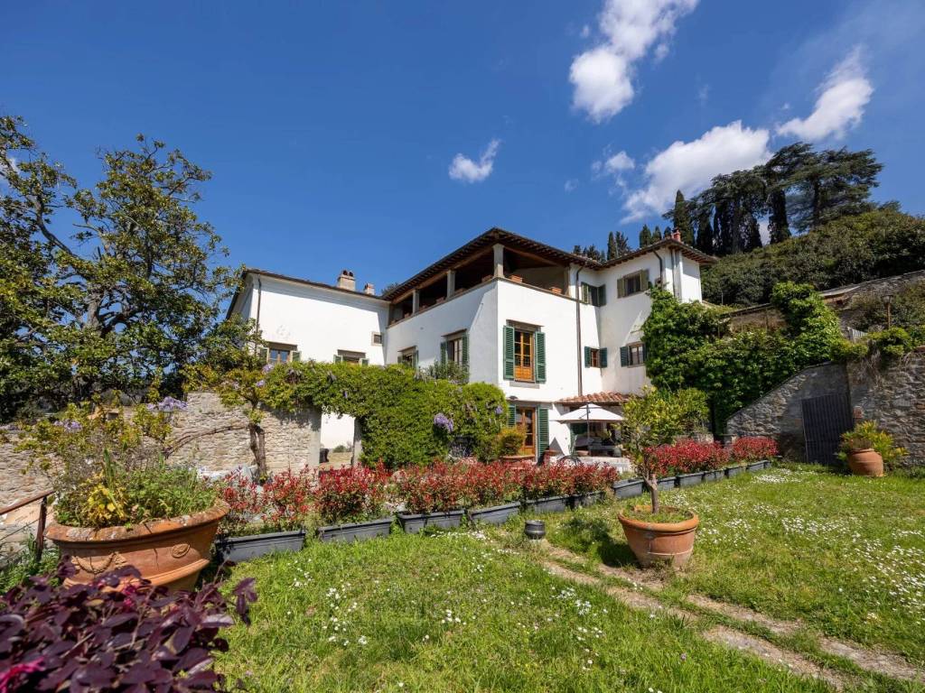 Appartamento a Fiesole in Via Vecchia Fiesolana - Foto 3