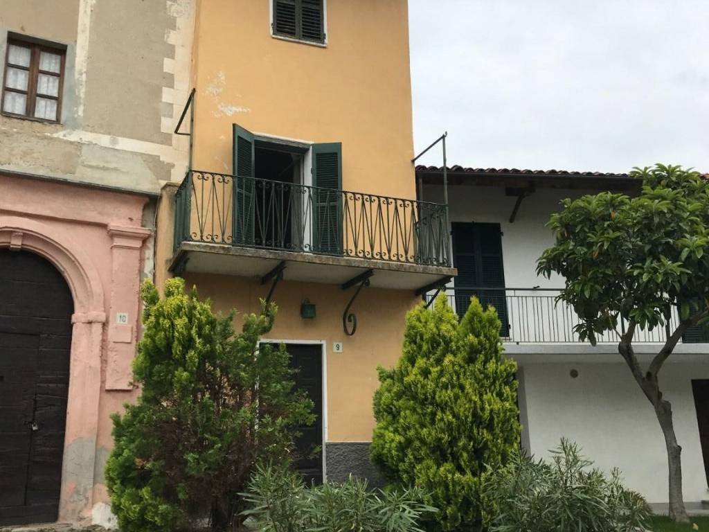 Appartamento a Cigliè in Piazza Castello, 9 - Foto 2