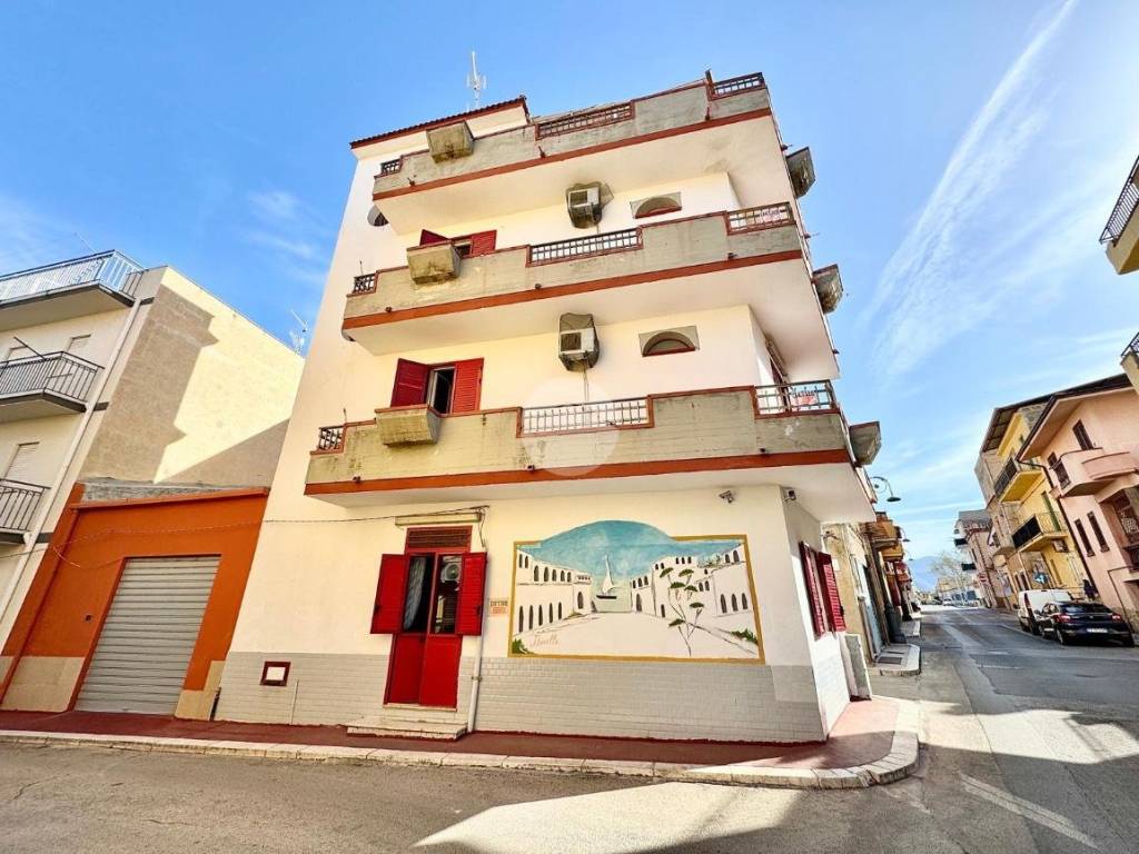 Palazzo / stabile a Trappeto in Via A.Vespucci, 77 - Foto 2