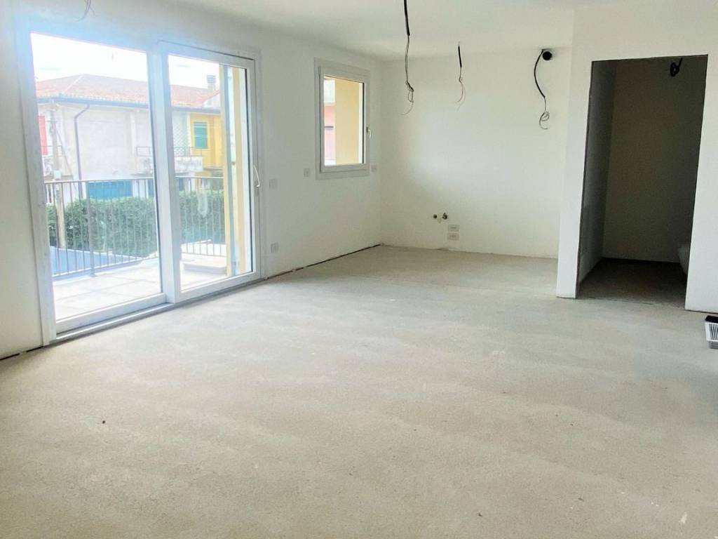 Appartamento a Castelfranco veneto in via San Pio X 34/a - Foto 3