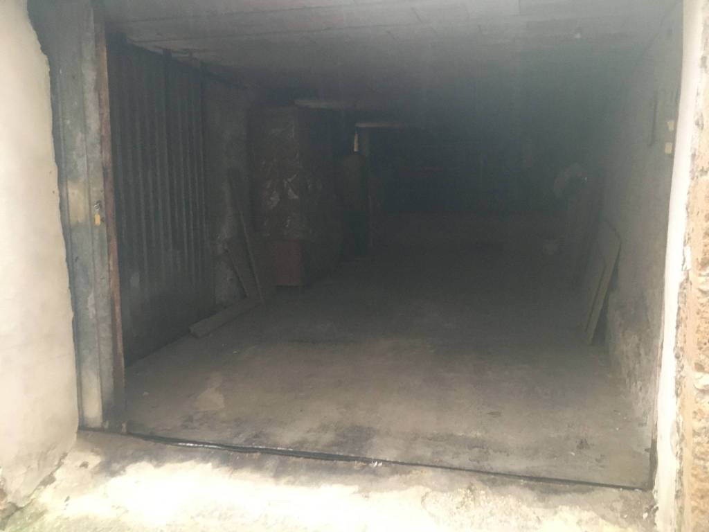 Box / garage a Gallese in Via Ugo Foscolo - Foto 5
