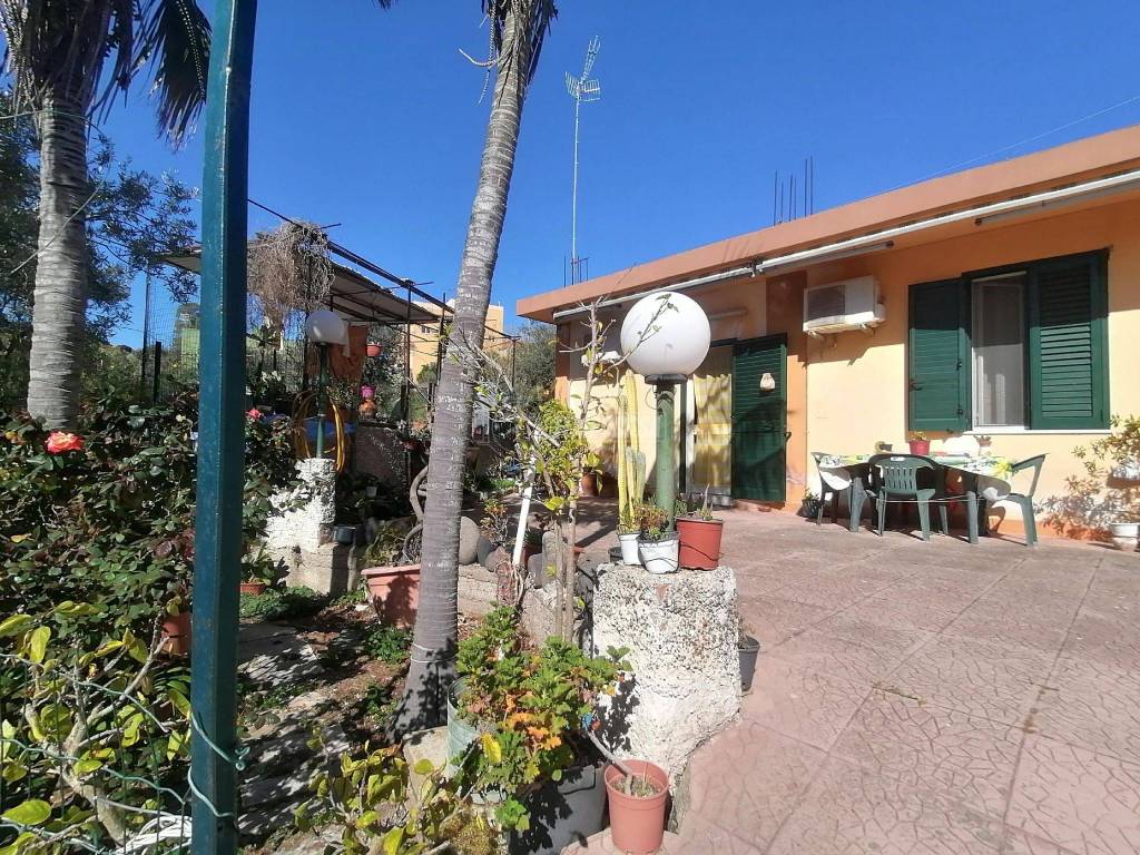 Casa indipendente a Messina in Via Salita Fosse (Paradiso) - Foto 3