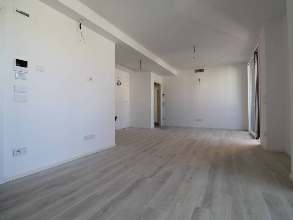 Appartamento a Jesolo in Via Andrea Bafile Accesso al Mare 9 - Foto 3