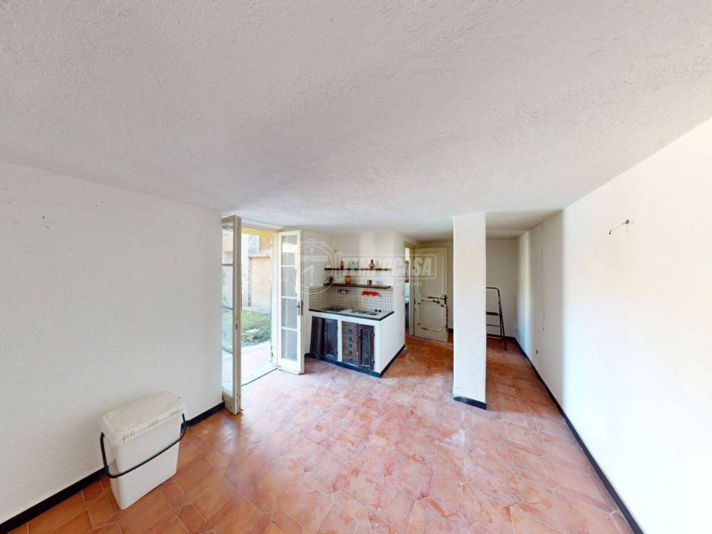 Appartamento a Garlenda in Via del Golf 153 - Foto 2
