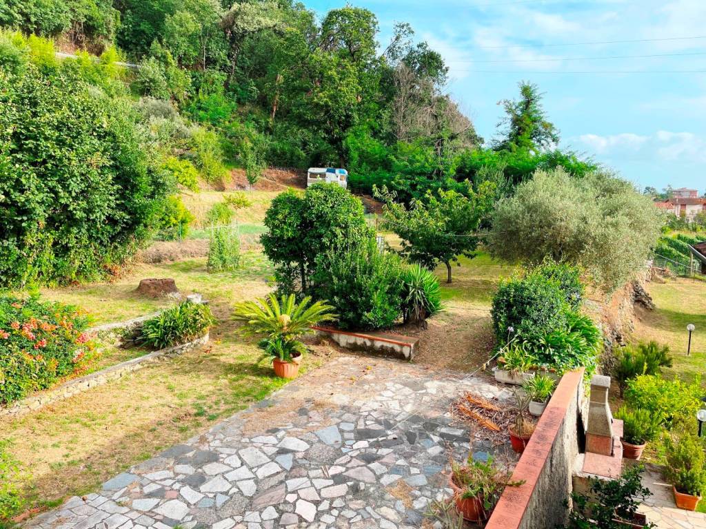 Casa indipendente a Luni in Via Fornace, 28 - Foto 3