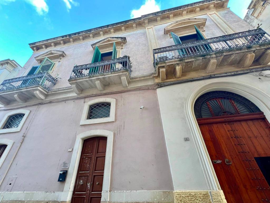 Casa indipendente a Galatone in Via Convento, 6 - Foto 2