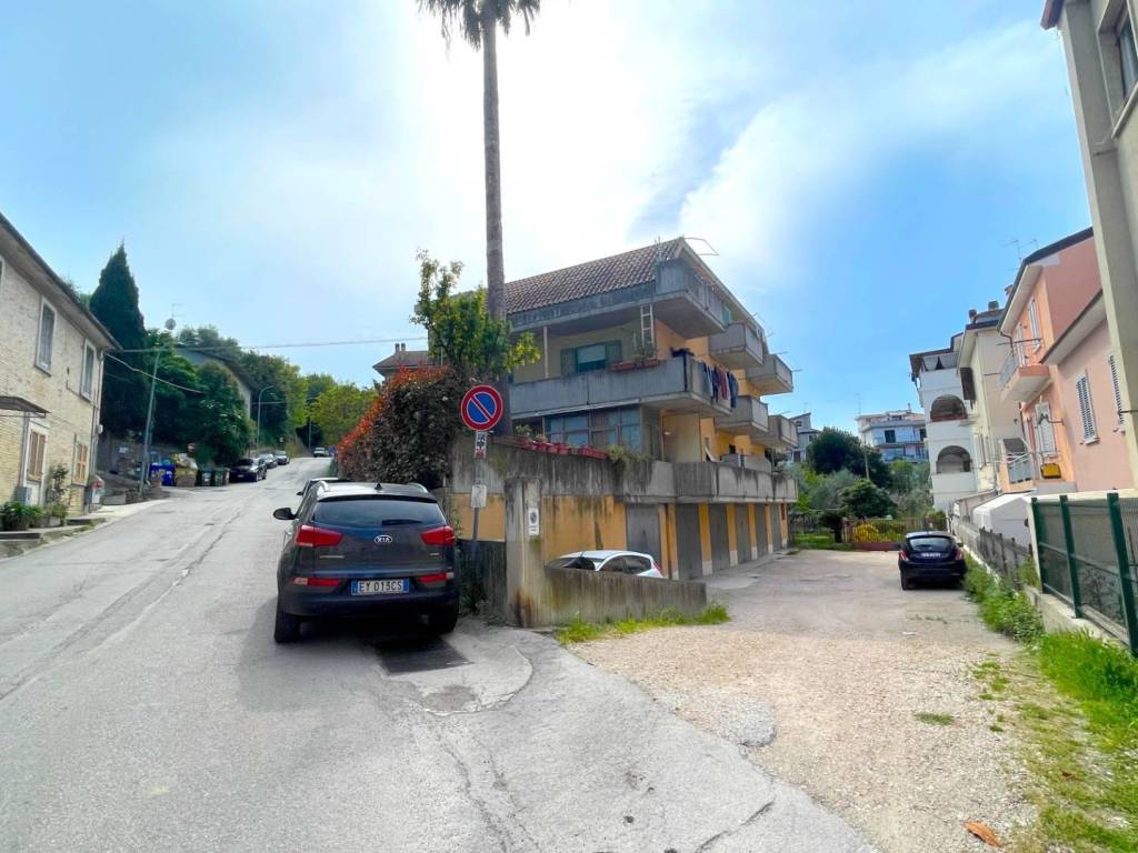 Appartamento a San benedetto del tronto in Via Carnia, 6 - Foto 3