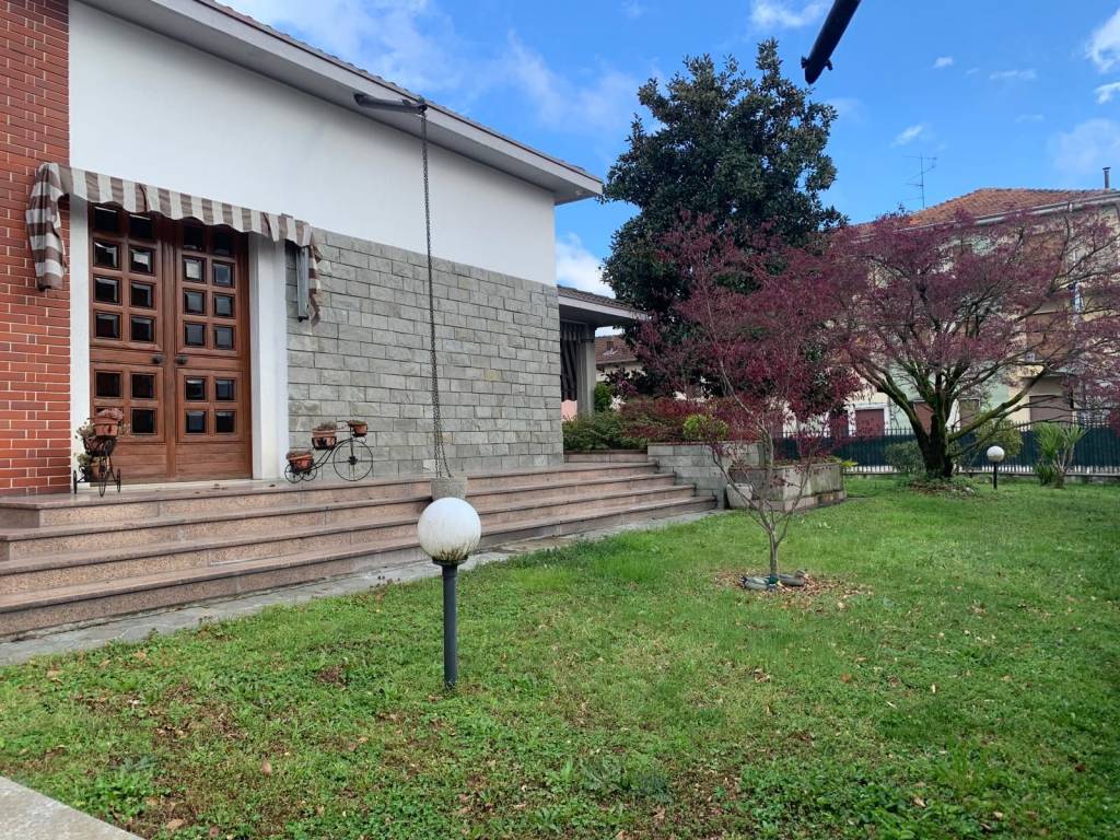 Villa a Mortara in Via Parona-Cassolo - Foto 2