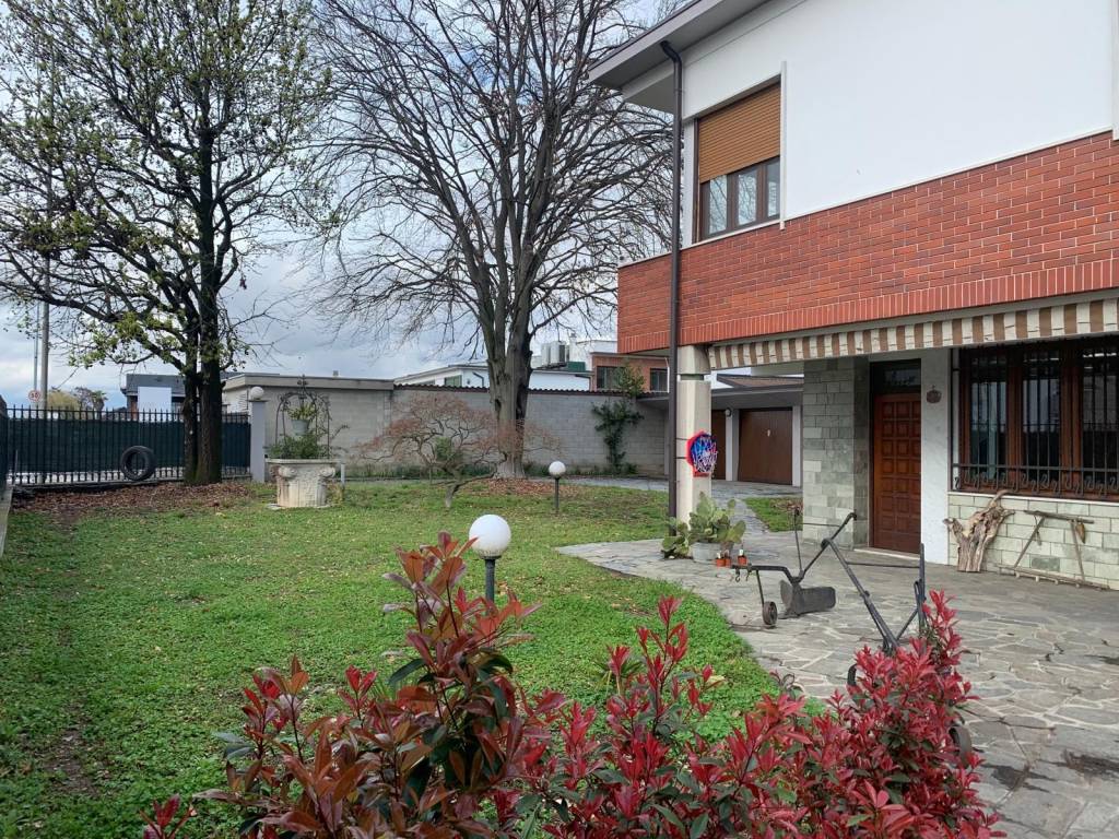 Villa a Mortara in Via Parona-Cassolo - Foto 4