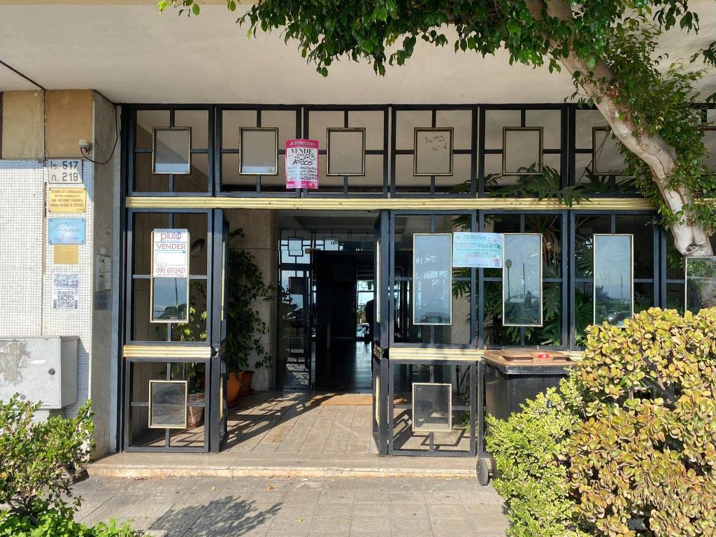 Appartamento a Messina in Viale della Libertà - Foto 4
