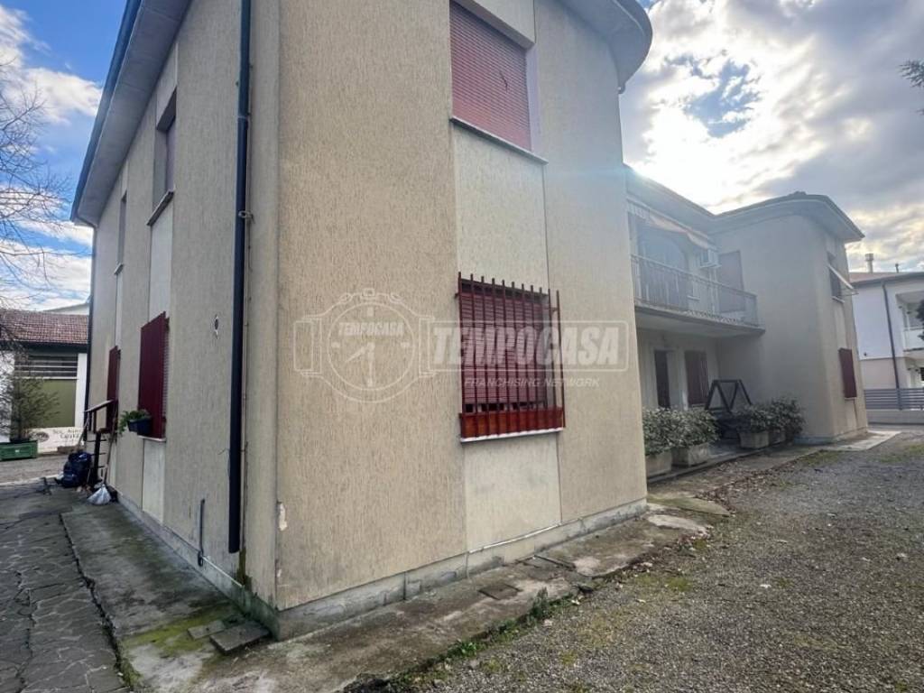 Casa indipendente a San martino in rio in Via Carpi 20 - Foto 3