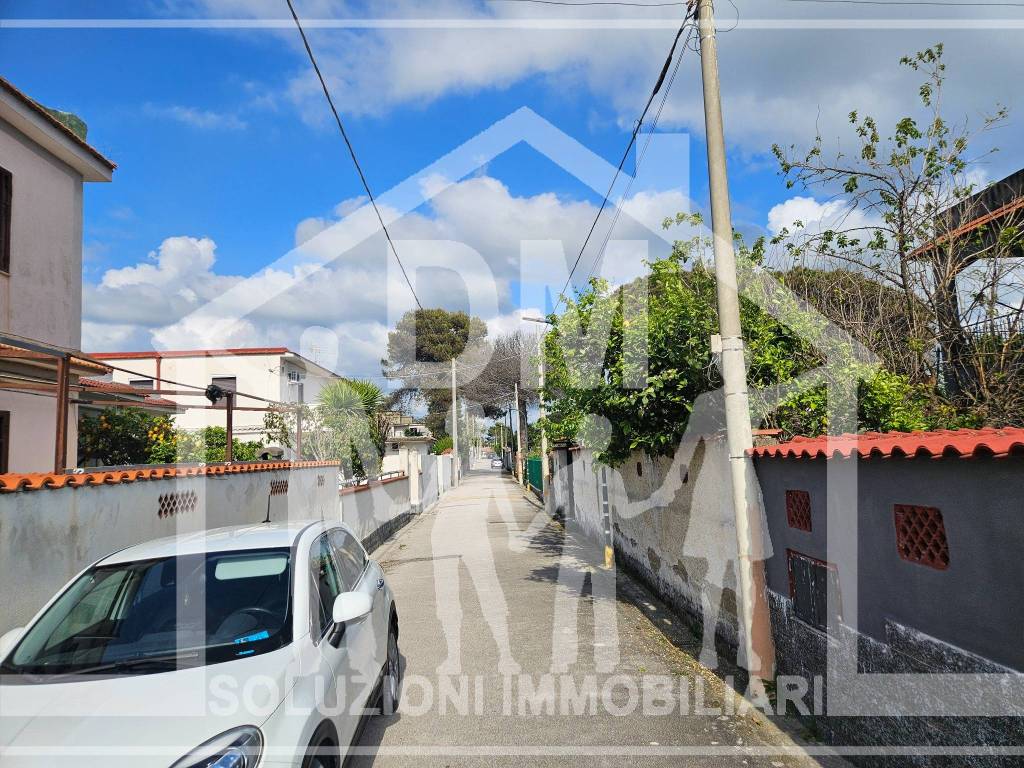 Villa a Castel volturno in Viale Fiume Biferno - Foto 4