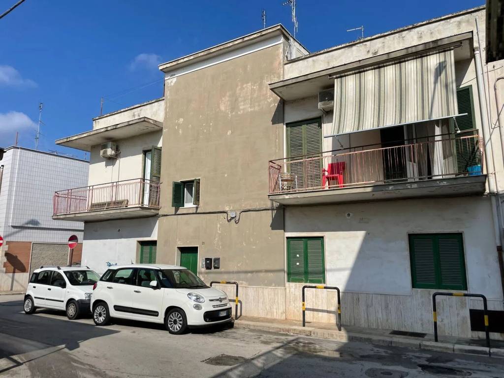 Appartamento a Capurso in Via Ognissanti - Foto 2