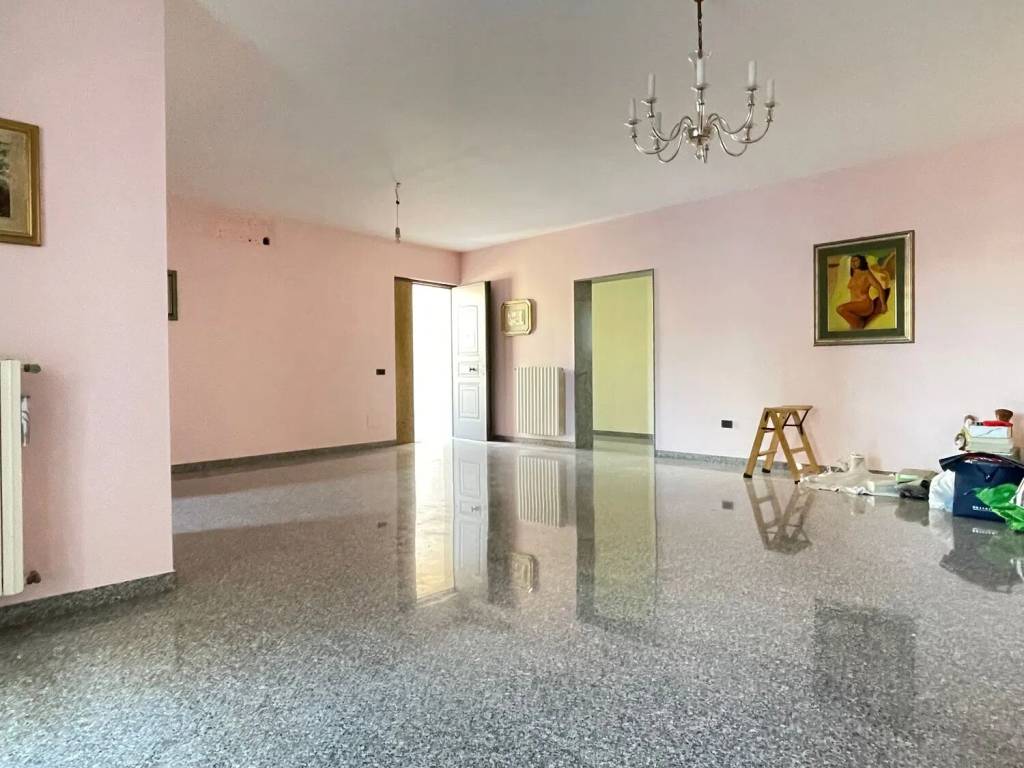 Appartamento a Capurso in Via Papa Paolo Vi - Foto 4
