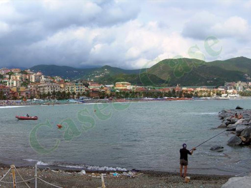 Palazzo / stabile a Varazze - Foto 2