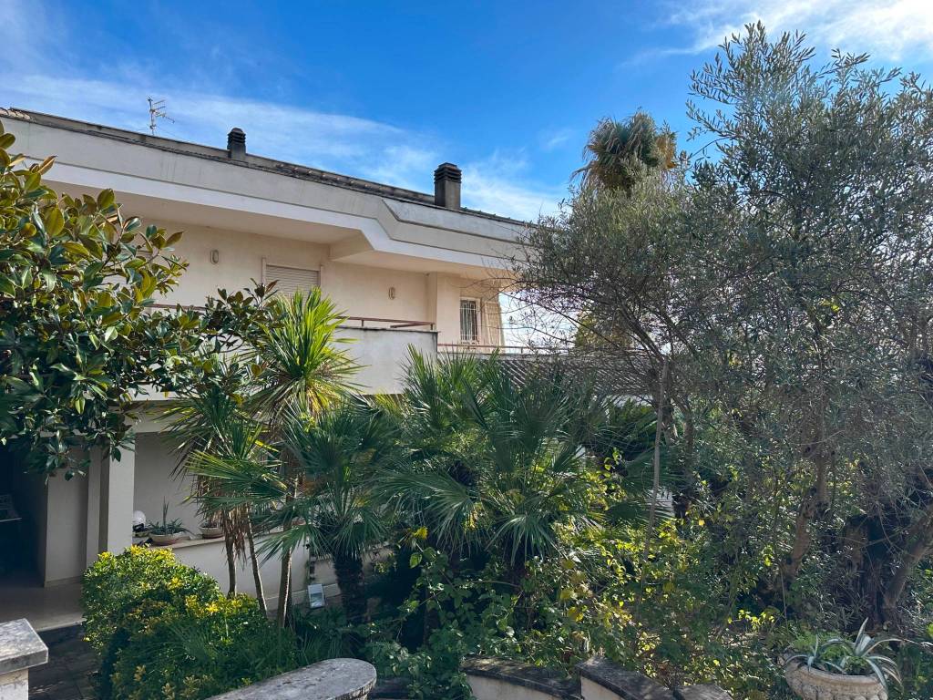 Villa a Formia in Via Giuseppe Paone, 8 - Foto 2