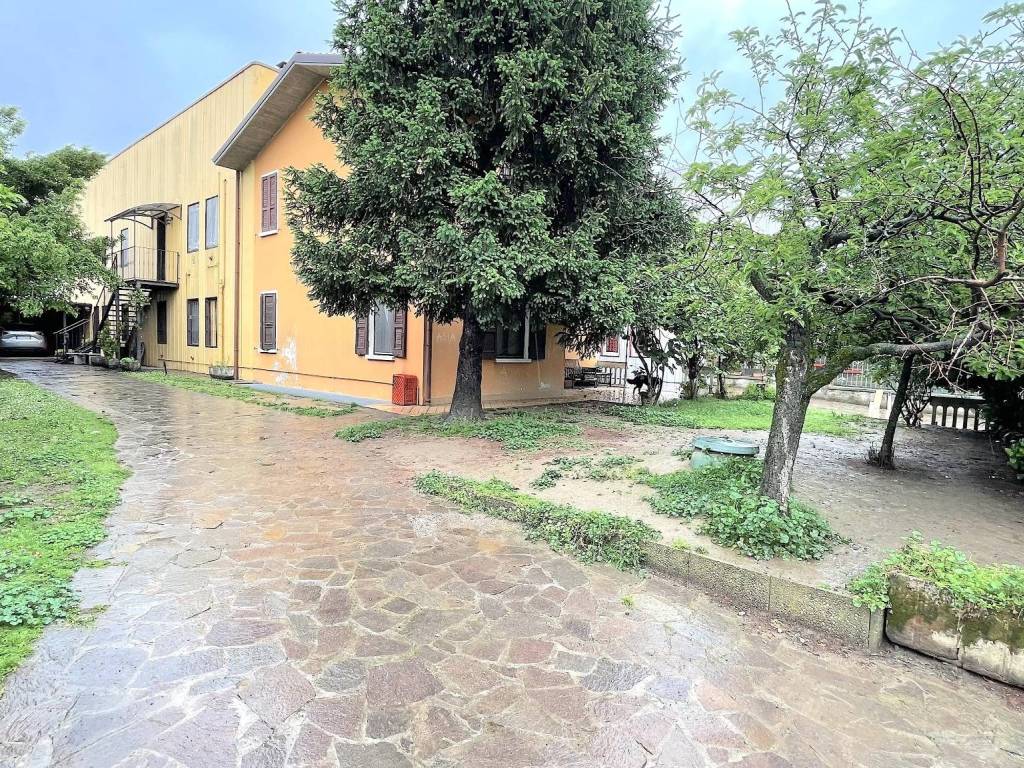 Immobile a Castegnato in Via del Lavoro - Foto 3