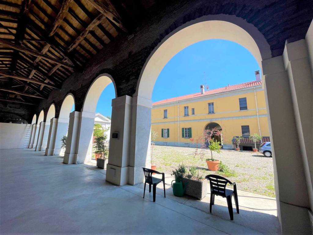 Immobile a Trecate in Piazza Risorgimento - Foto 2