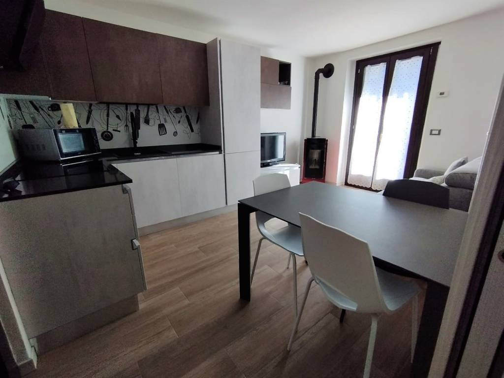 Appartamento a Caspoggio in Via Albertazzi - Foto 2