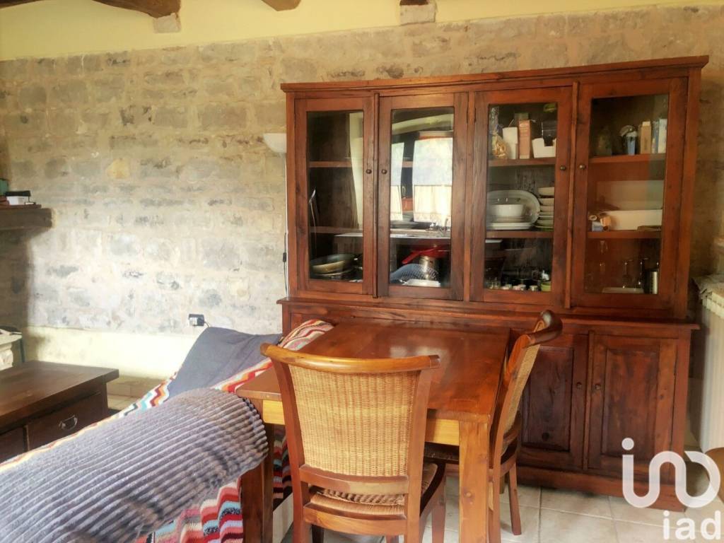 Villa a Cagli in Strada Cagli-Pianello - Foto 4