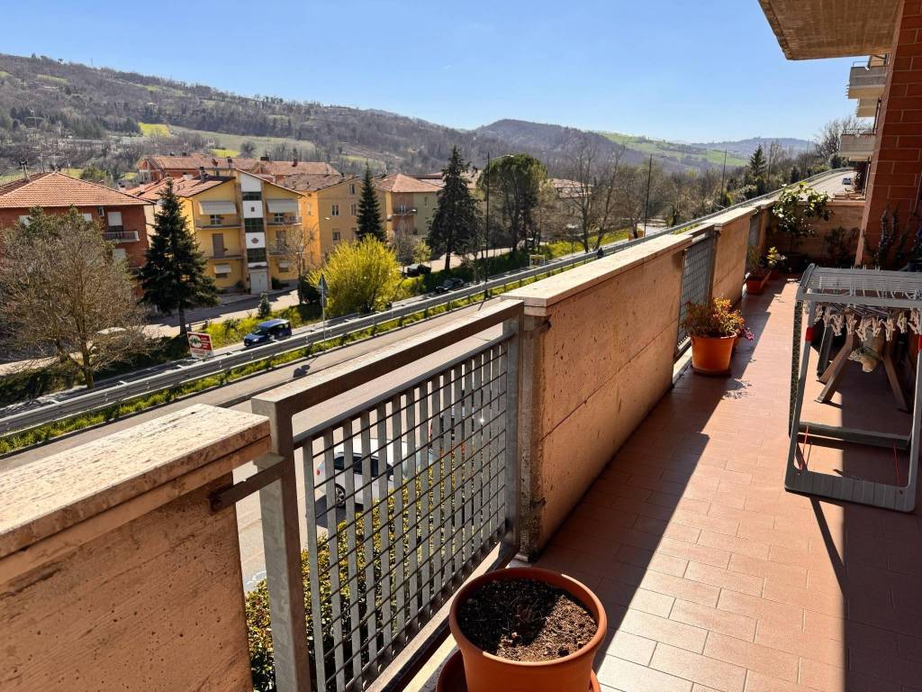 Appartamento a Castelraimondo in Via Angelo Piancatelli, 92 - Foto 3