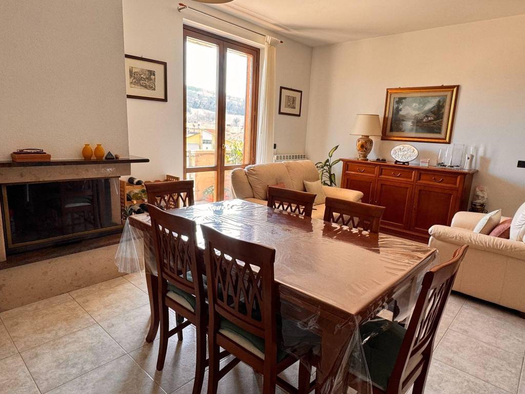 Appartamento a Castelraimondo in Via Angelo Piancatelli, 92 - Foto 4