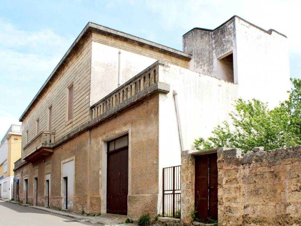 Palazzo / stabile a Presicce-acquarica - Foto 2