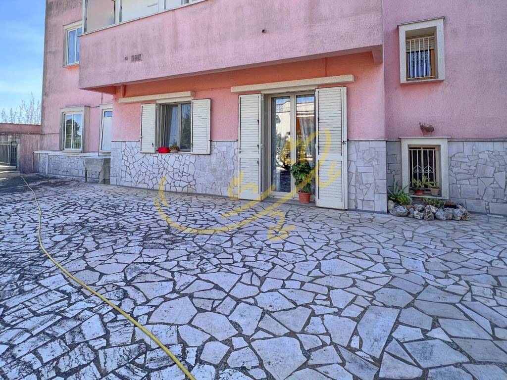 Villa a Castellana grotte in S. C. Gelso Rosso - Foto 2