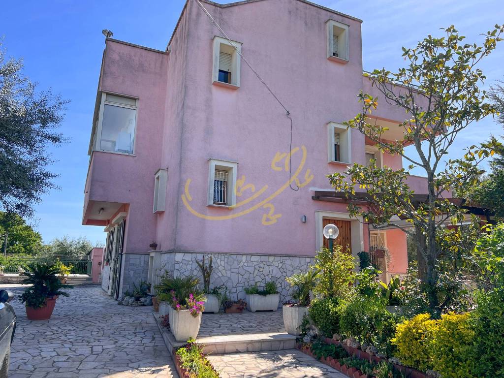 Villa a Castellana grotte in S. C. Gelso Rosso - Foto 3