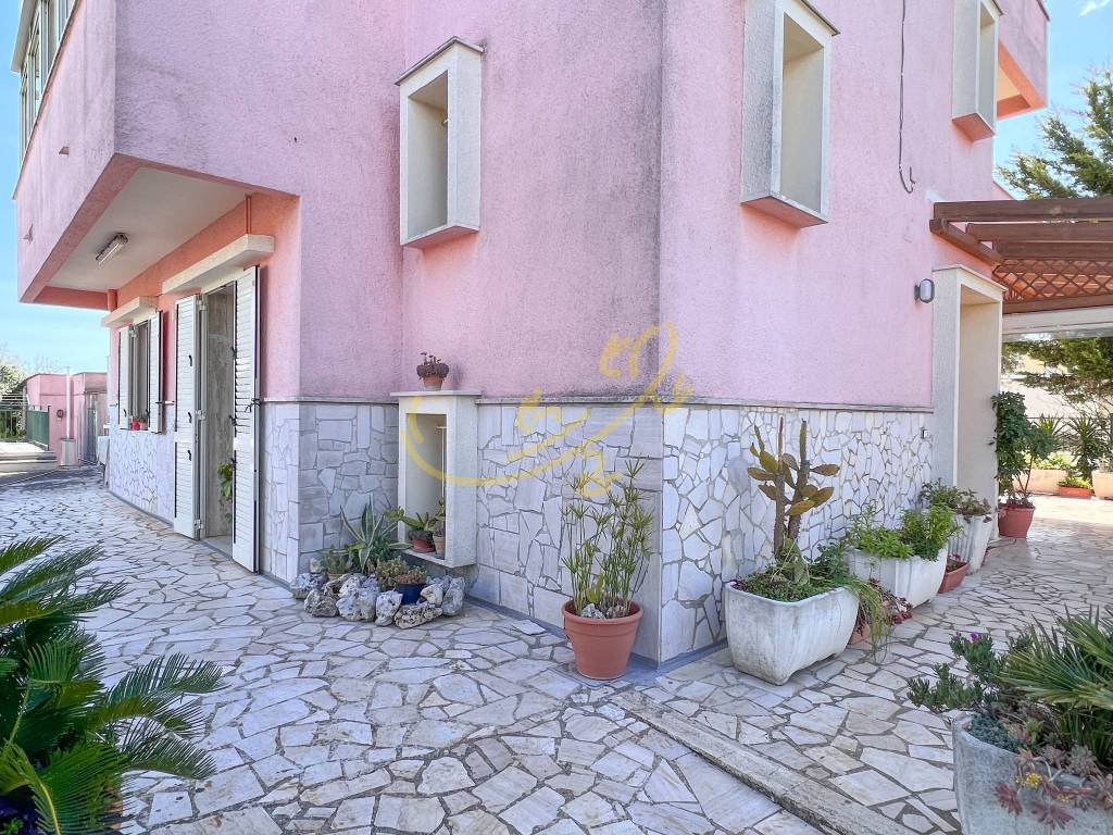 Villa a Castellana grotte in S. C. Gelso Rosso - Foto 5