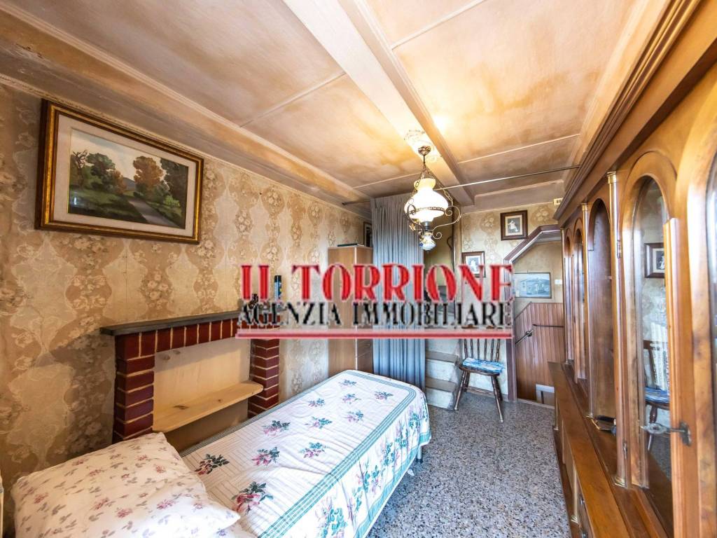 Casa indipendente a Pescia in Via San Vittori - Foto 2