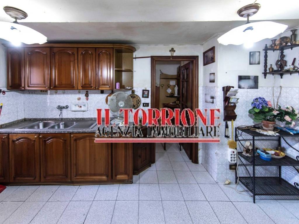 Casa indipendente a Pescia in Via San Vittori - Foto 3
