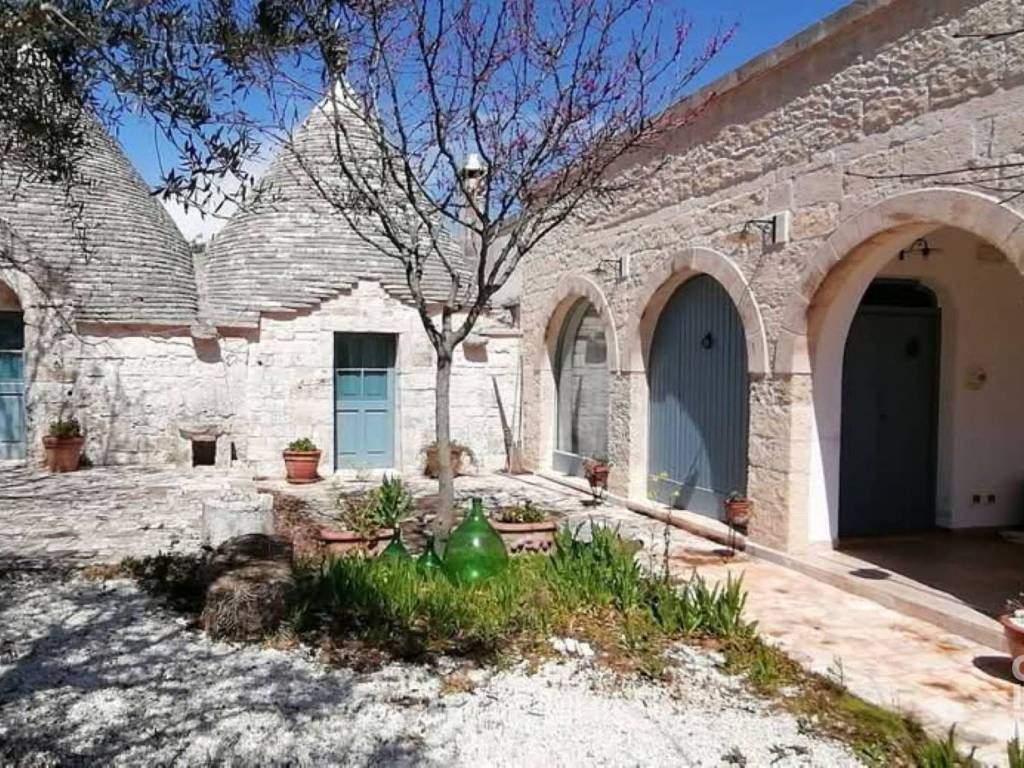 Rustico / casale a Martina franca in Strada Noci Zona D - Foto 2