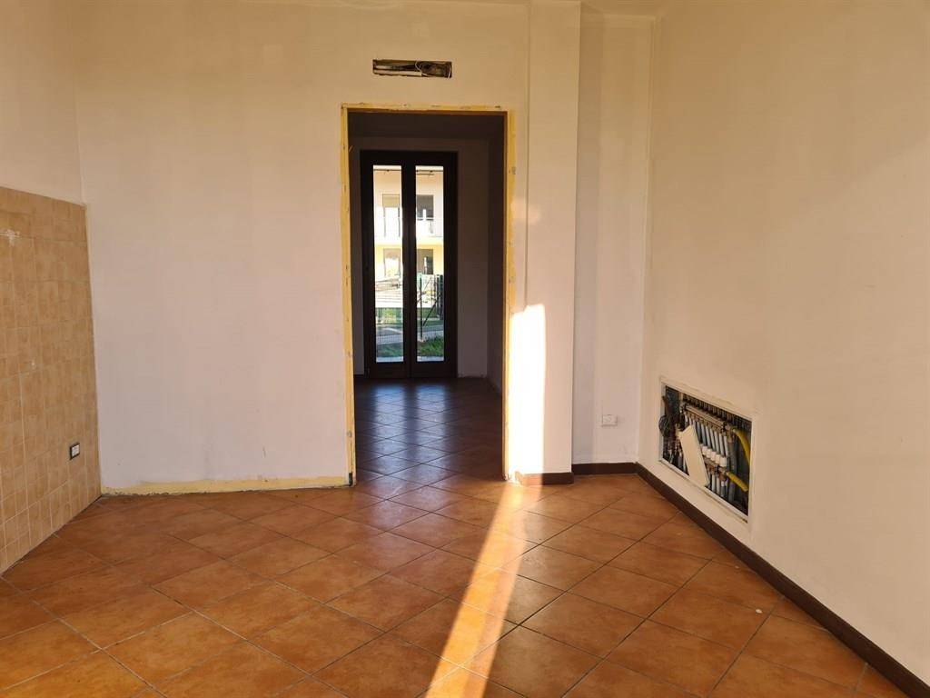 Appartamento a Tradate in Via Carlo Rossini - Foto 4