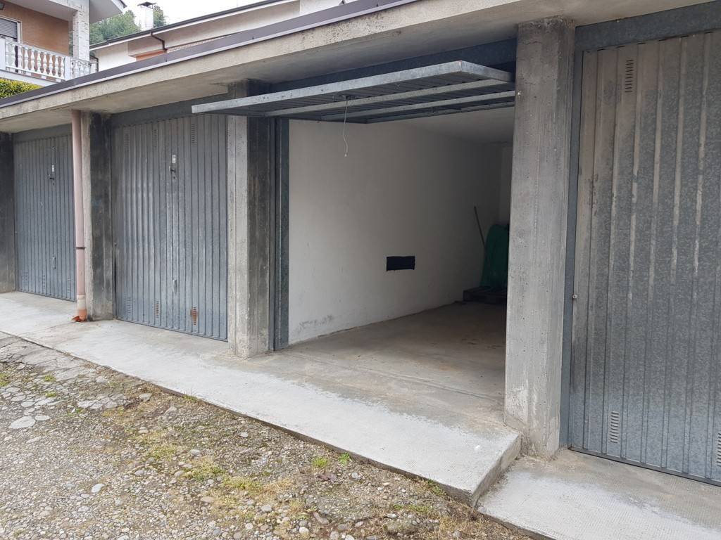Box / garage a Santa vittoria d'alba in Strada Cinzano, 41 - Foto 5
