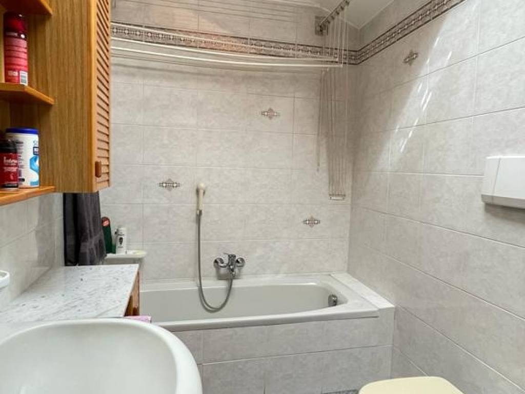 Appartamento a Oleggio - Foto 4