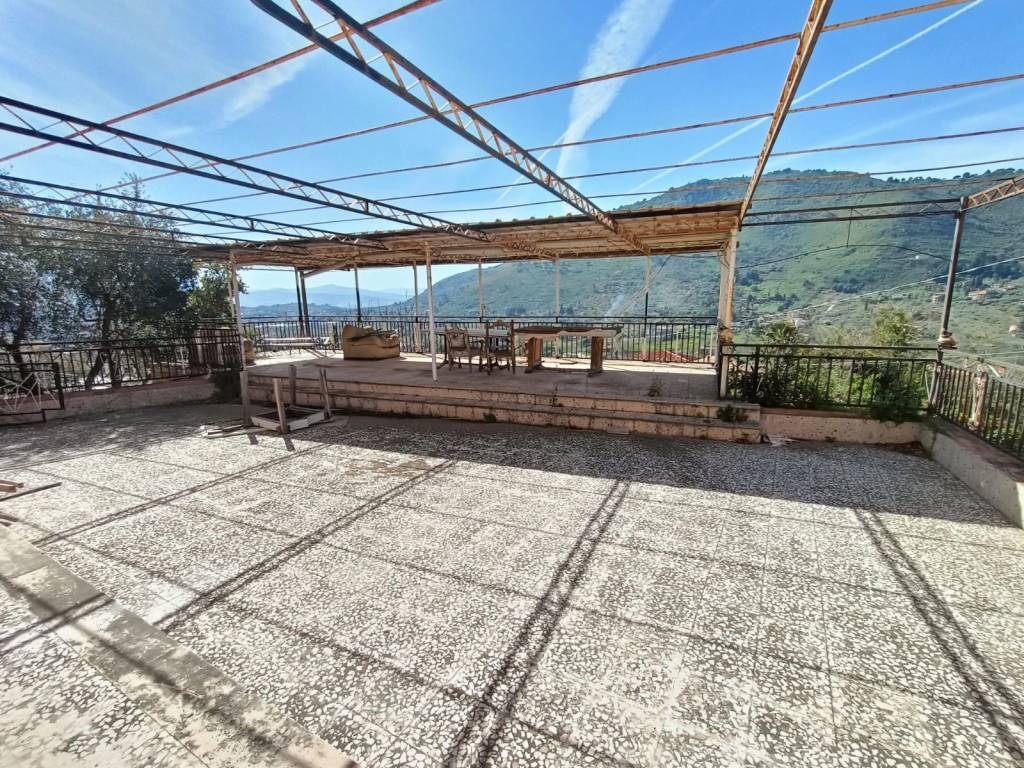 Villa a Belmonte mezzagno in Via Gaetano Martino, 37 - Foto 3