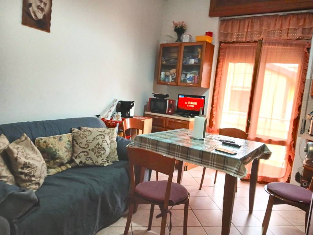 Appartamento a Piacenza in Viale Dante Alighieri, 122 - Foto 2
