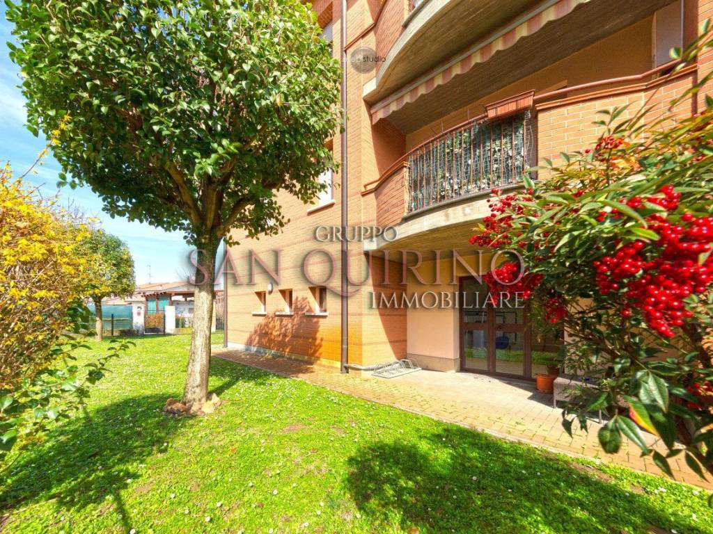 Appartamento a Guastalla in VIA DON PIETRO ANDREOLI, 8 - Foto 3