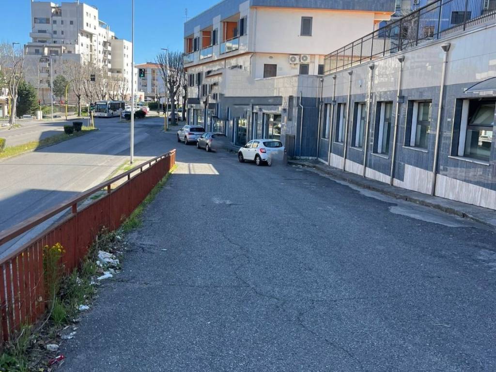 Immobile a Cosenza in Viale Paolo Borsellino - Foto 4