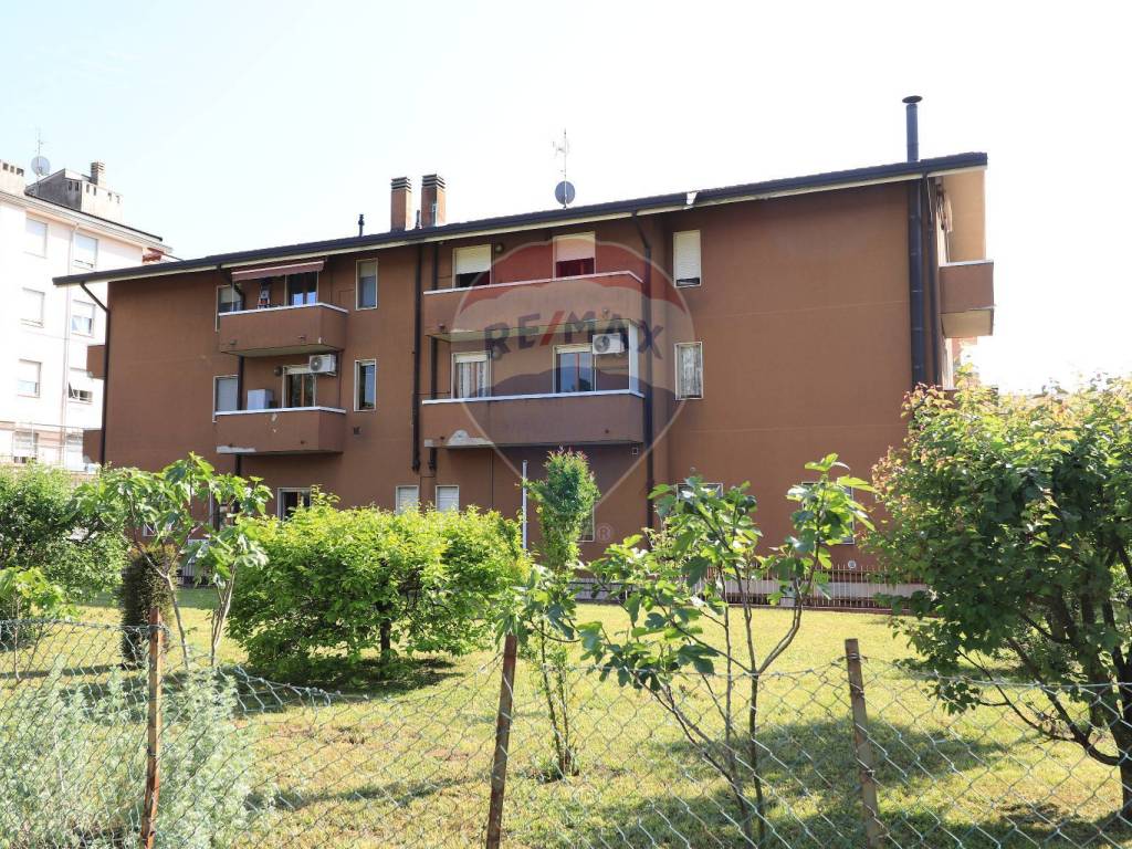 Appartamento a Merate in VIALE GIUSEPPE VERDI, 47 - Foto 3