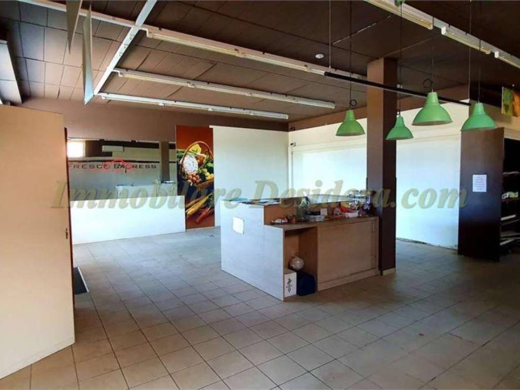 Immobile a Varallo pombia in Piazza Risorgimento, 3 - Foto 5