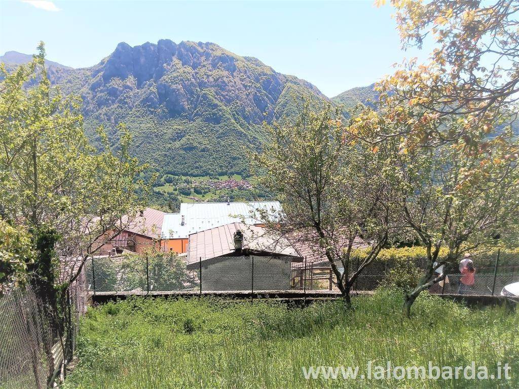 Terreno a Casargo in Via Monte Muggio - Foto 2