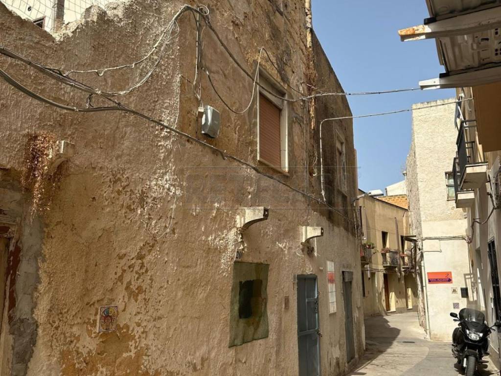 Palazzo / stabile a Mazara del vallo - Foto 4